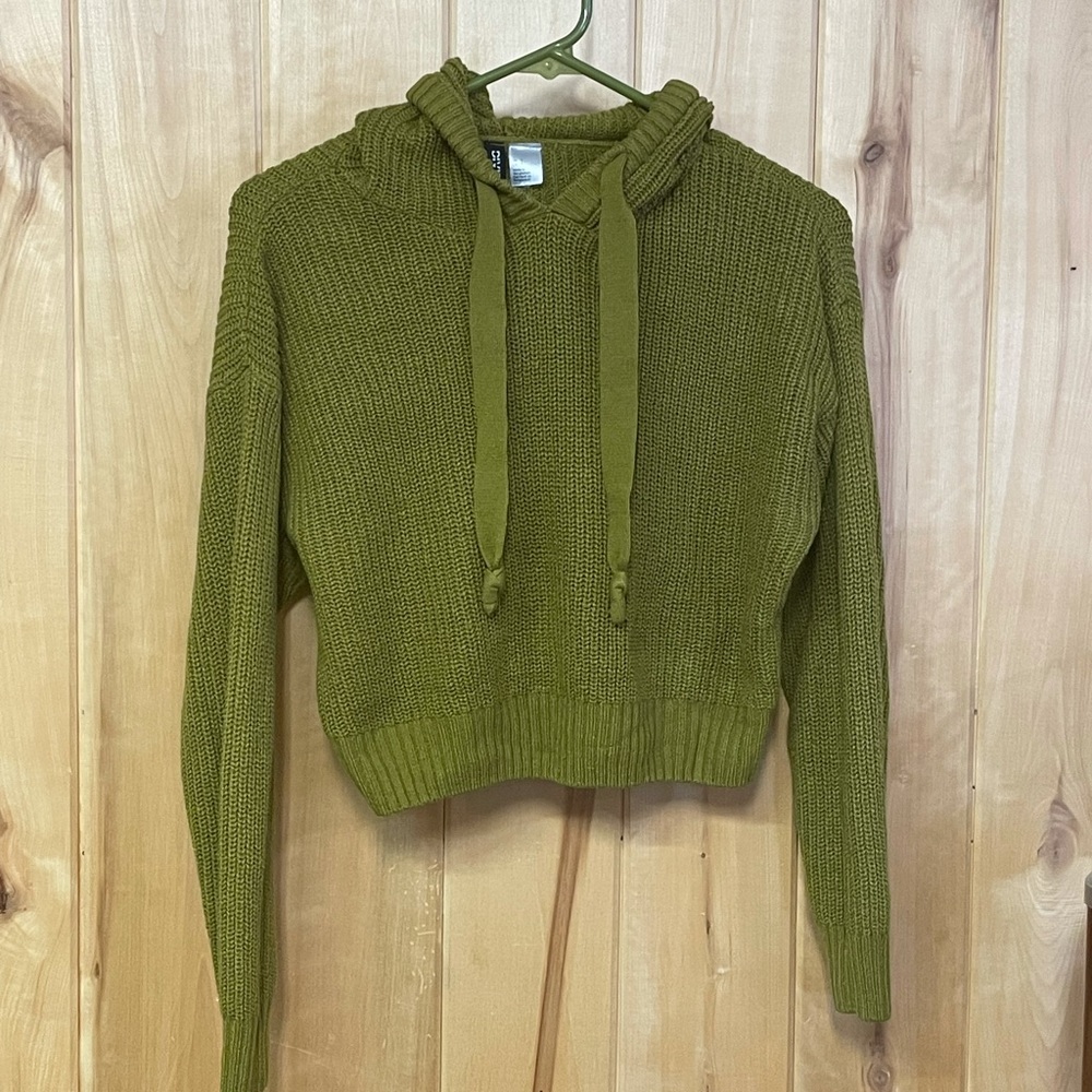 Divided by H&M green sweater